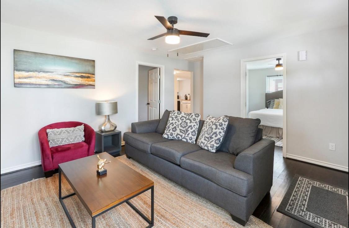 Cozy Heights 2 Bd Bungalow, Walkable هيوستن المظهر الخارجي الصورة